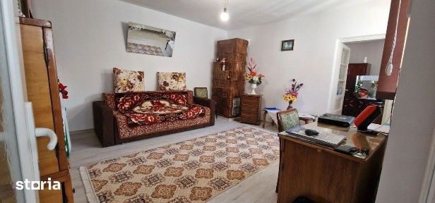Casa 3 camere constructie la sol BCA zona Lac.