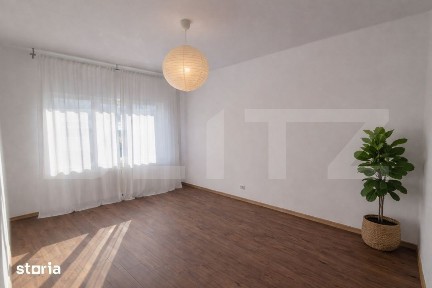 Spatiu central, 3 incaperi, 65 mp, prima inchiriere - 21 Decembrie