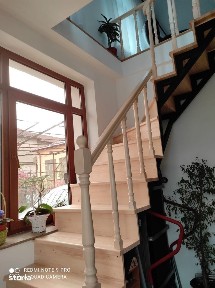 Casa la str.Bulevard si spatiu comercial