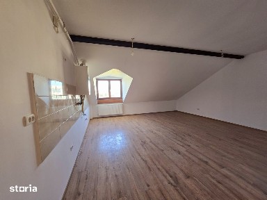 APARTAMENT 2 CAMERE et4/Mansarda LIFT 63 mp 94.990 Euro Platou Galata