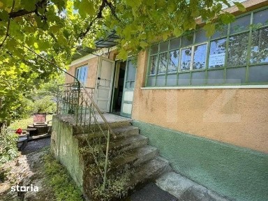 EXCLUSIVITATE! Casa traditionala cu teren 1513 mp, cu anexe, in Cojocn