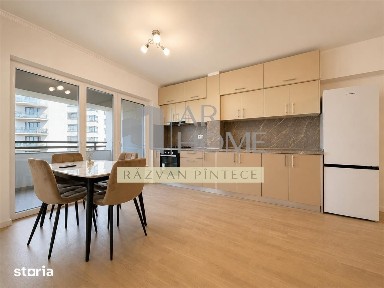 Apartament 3 camere, parcare, ultracentral Ploiesti