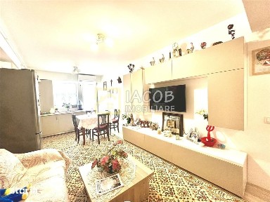 Apartament 3 camere, cartier Fiald, Bacau