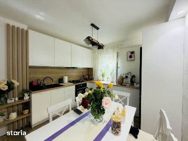 Apartament 3 camere, decomandat, etaj 1, zona Aradului