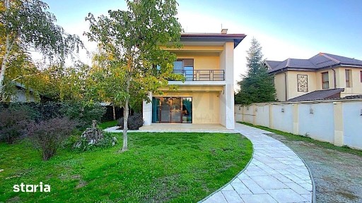 Vila de lux cu spatii generoase