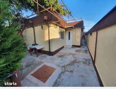 Casa la cheie 3 camere decomandate, zona Medeea