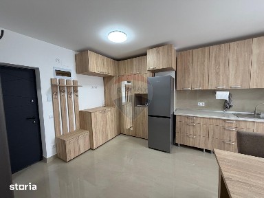 Apartament cu loc parcare- PRIMA INCHIRIERE
