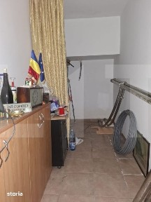 Spatiu de 29 mp cu baie proprie - zona Romarta