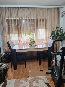 Vand ap.3 camere,str. Zavoiului