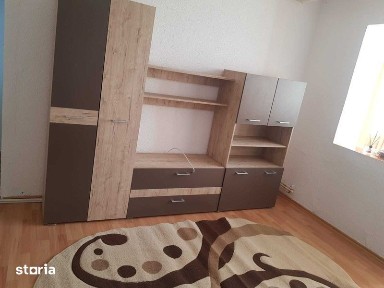 Închiriez apartament doua camere Viziru 1