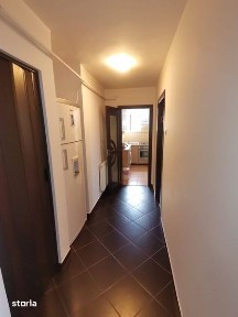 Apartament trei camere