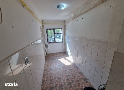 Apartament 2 camere Podu Ros, 52 metri, etaj 1 Cod:160942