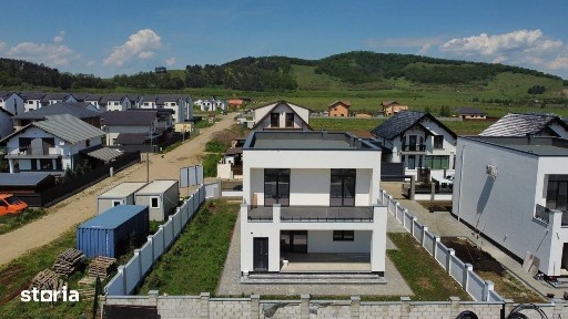 Vila premium P+1 cu 4 camere de vânzare - Sânpetru