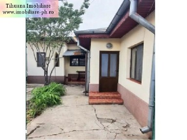 Casa de vanzare : str.Zidari- (Tarcau)