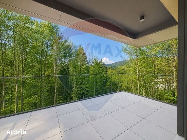 Apartament parter cu 3 camere, curte proprie in inima padurii - Sinaia