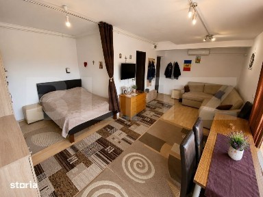 Apartament de vanzare, 40 mp, lift, terasa, parcare, zona Petrom-Baciu