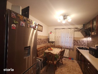 Apartament 3 camere str.Gh.Avramescu
