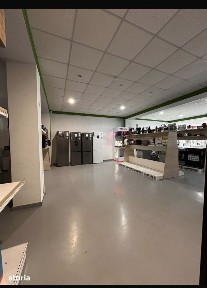 De inchiriat spatiu comercial in Roman, teren de 680mp, deschidere 21m
