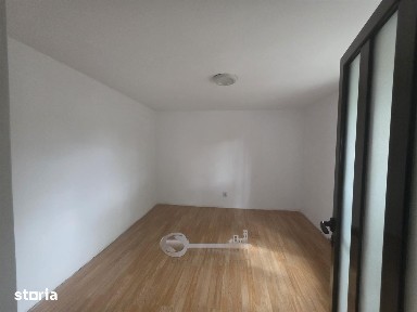 Apartament 3 camere - Dancu
