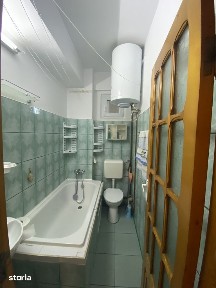 Apart 2 camere decomandat în Port 35000€ neg ( fost bloc nefamiliști
