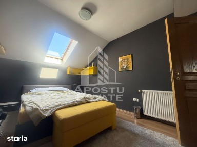 Casa individuala cu 5 camere, carport, 426mp teren in Sanandrei