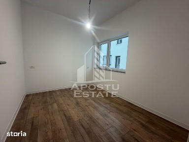 Apartament cu 3 camere, loc de parcare, la parter, in Giroc