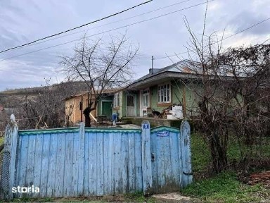 Vand casa batraneasca, Sat Bursuci, Jud.Vaslui