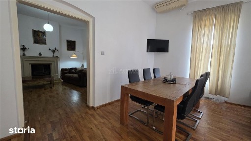 Casa boiereasca, eleganta,piscina, mobilata, teren 613 mp - Agronomie