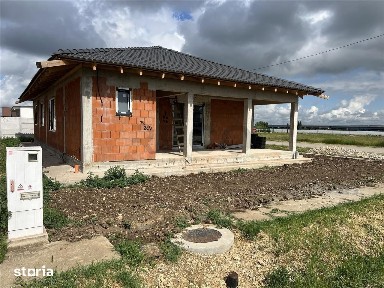 RECO Casa 4 camere in Santandrei