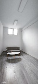 Spatiu 80 mp, parcare, ideal pt. birouri sau salon infrumusetare