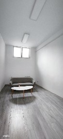 Spatiu 80 mp, parcare, ideal pt. birouri sau salon infrumusetare
