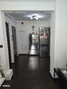 COMISION 0 - APARTAMENT 3 CAMERE- LIPOVEI- CENTRALA PE GAZ