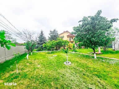 Casă spațioasă cu 6 camere și teren generos - Bragadiru