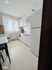 Apartament cu 3 camere, decomandat, Rogerius