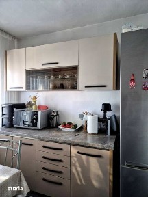 Vand apt 4 camere, zona ultracentrala, Sebes, jud. ALBA