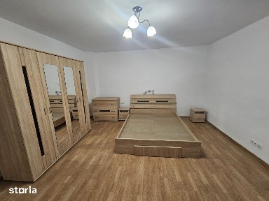 Apartament 2 camere renovat, 65 mp, cu pod mansardabil, Centru!