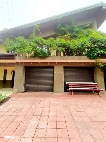 Vila de lux,teren 1000 mp,7 camere,Lac,Parc Dinamic,Sector 6,Militari