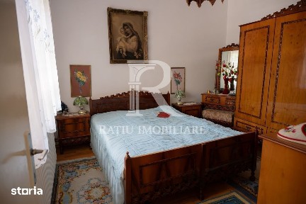Apartament de colecție în centrul Marghitei | 4 camere | Garaj inclus