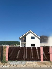 Casa individuala de vanzare in Gilau - spatiu, confort si liniste!