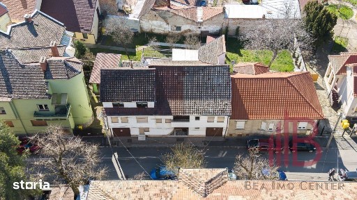 Clădire ultracentrală, investiție, business, locuire multifamilială