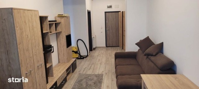 Inchiriez apartament 1 camera in Lazar Residence