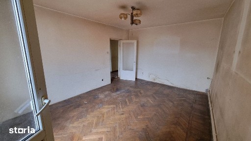 Apartament ultracentral 3 camere, balcon, 70mp
