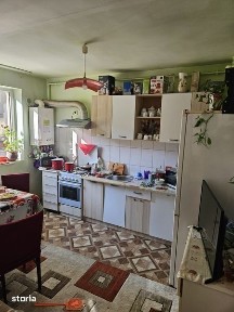 Apartament Semidecomandat