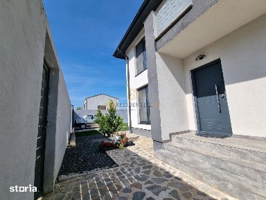 Vila individuala cu 5 camere si piscina, mobilata si utilata, Popesti