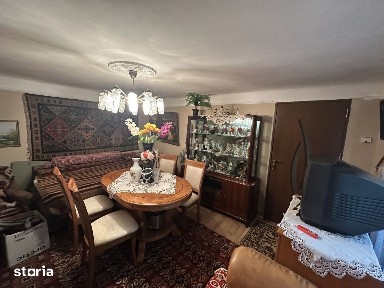 Agentia imobiliara VIGAFON vinde corp casa 2 camere Bariera Bucov