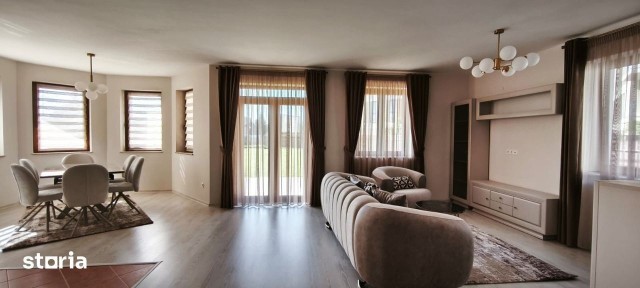 Casa Unirii, TOTUL NOU, 4 camere, garaj, 1000 mp teren