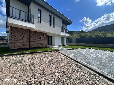 CASA TRIPLEX DE VÂNZARE ÎN FLOREȘTI - CONFORT ȘI ELEGANȚĂ!