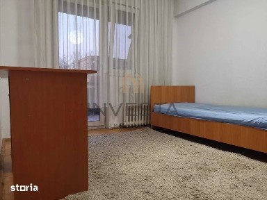 3 camere / etaj 1 / Zona strazii Bucuresti