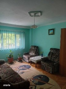 Apartament de vanzare 2 camere decomantate si boxa la subsol
