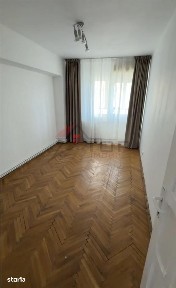 Apartament 3 camere, 2 bai, etaj intermediar- Nicolina
